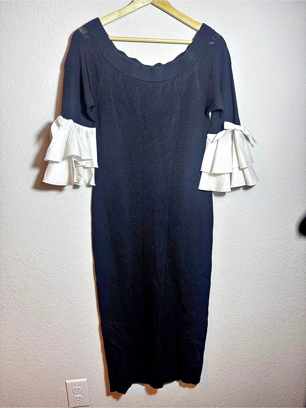 New York & Co maxi dress Ruffle Sleeve Black & White Size Small witchy whimsigot